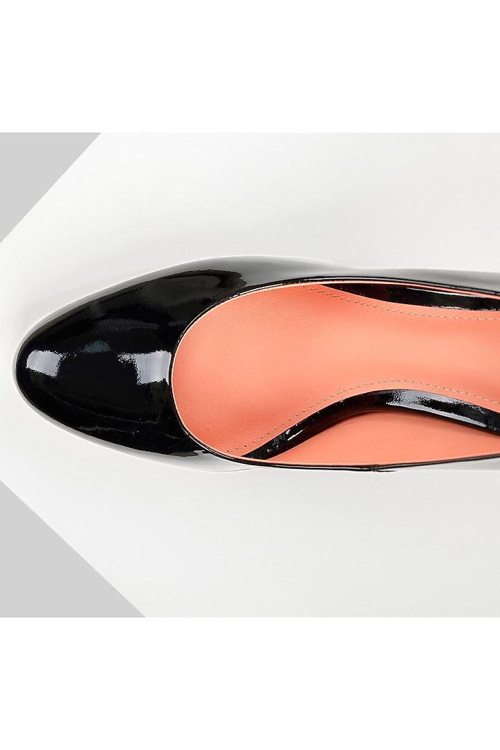 Black Genuine Leather Round-Toe Pump Heels by Oroh at Pernia's Pop Up Shop
