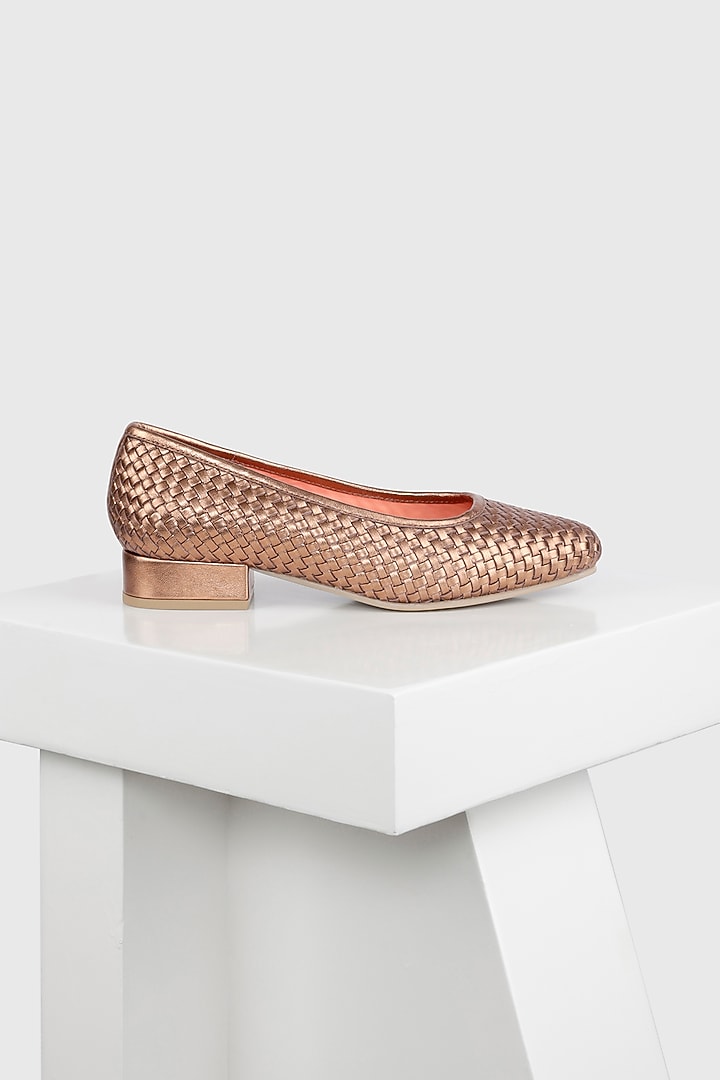 Brown Woven Leather Low-Heel Pump by Oroh at Pernia's Pop Up Shop