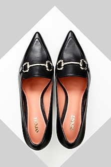 product-color-Black