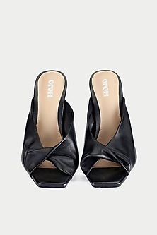 product-color-Black