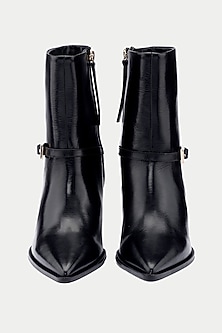 product-color-Black