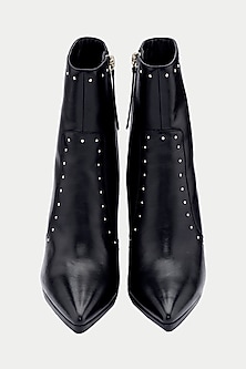 product-color-Black