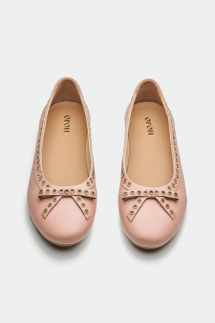 Pink Genuine Leather Juttis by Oroh at Pernia's Pop Up Shop