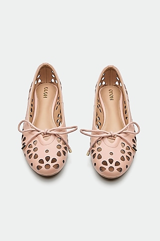 Pink Genuine Leather Floral Juttis by Oroh