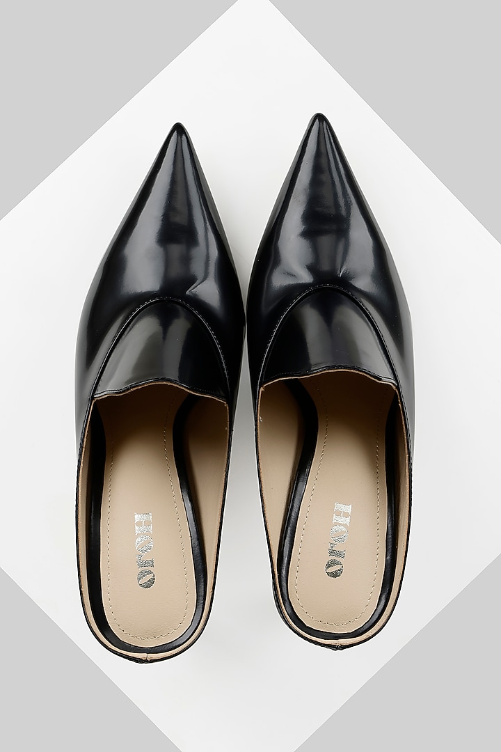 Black Genuine Leather Pumps by Oroh at Pernia's Pop Up Shop