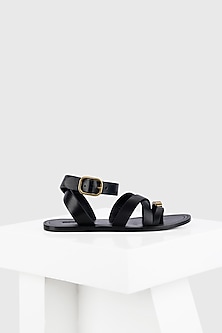product-color-Black