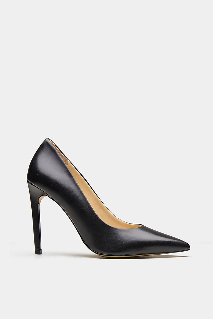 Black Genuine Leather & Suede Pump Heels by Oroh at Pernia's Pop Up Shop