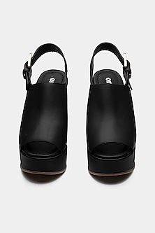 product-color-Black