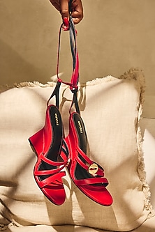 product-color-Red