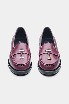 product-color-Maroon