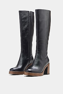 product-color-Black