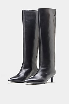 product-color-Black