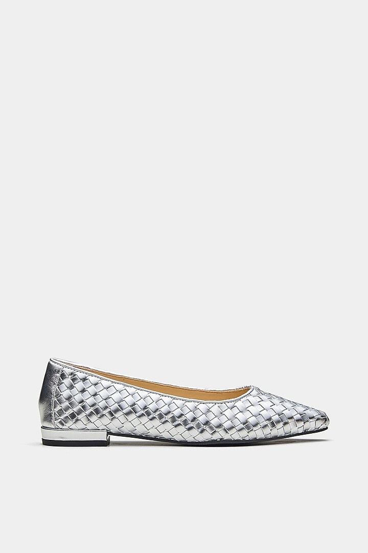 Silver Shimmer Genuine Leather Textured Pumps by Oroh at Pernia's Pop Up Shop