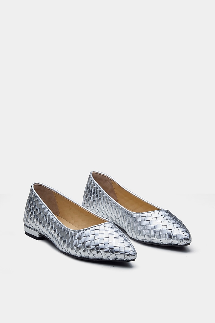 Silver Shimmer Genuine Leather Textured Pumps by Oroh at Pernia's Pop Up Shop