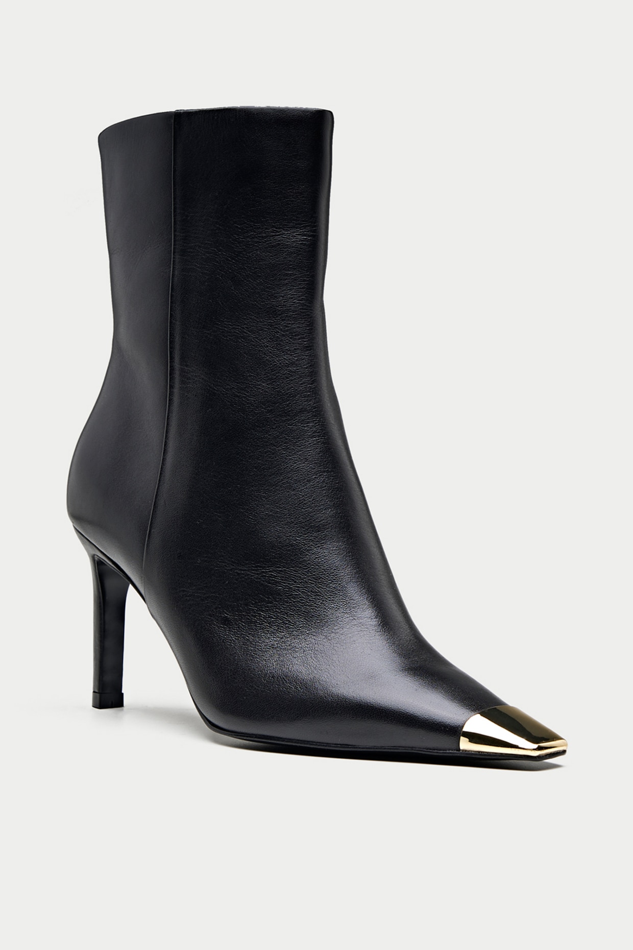 ORR Pin Stiletto Shoes Black