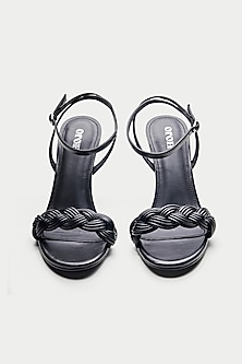 product-color-Black