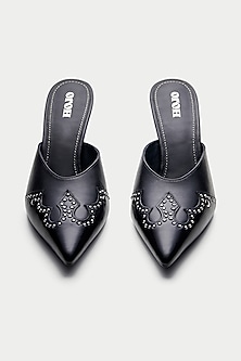product-color-Black