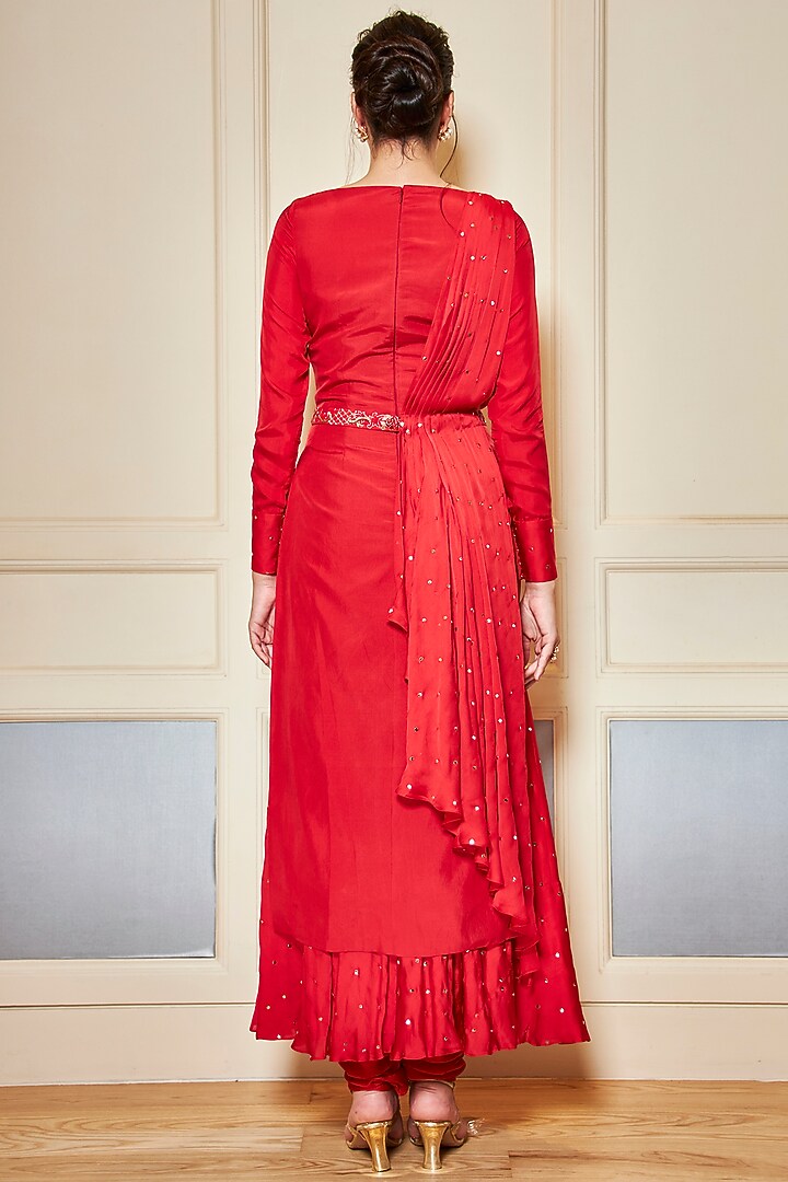 Red Embellished Kurta Set by Oru at Pernia's Pop Up Shop