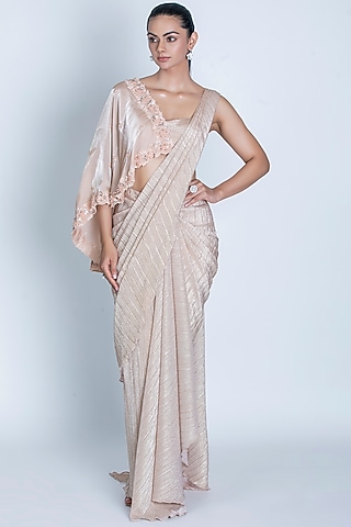 Light Peach Pleated Foil Knitted Pre-Stitched Draped Saree Set by ORU PRET