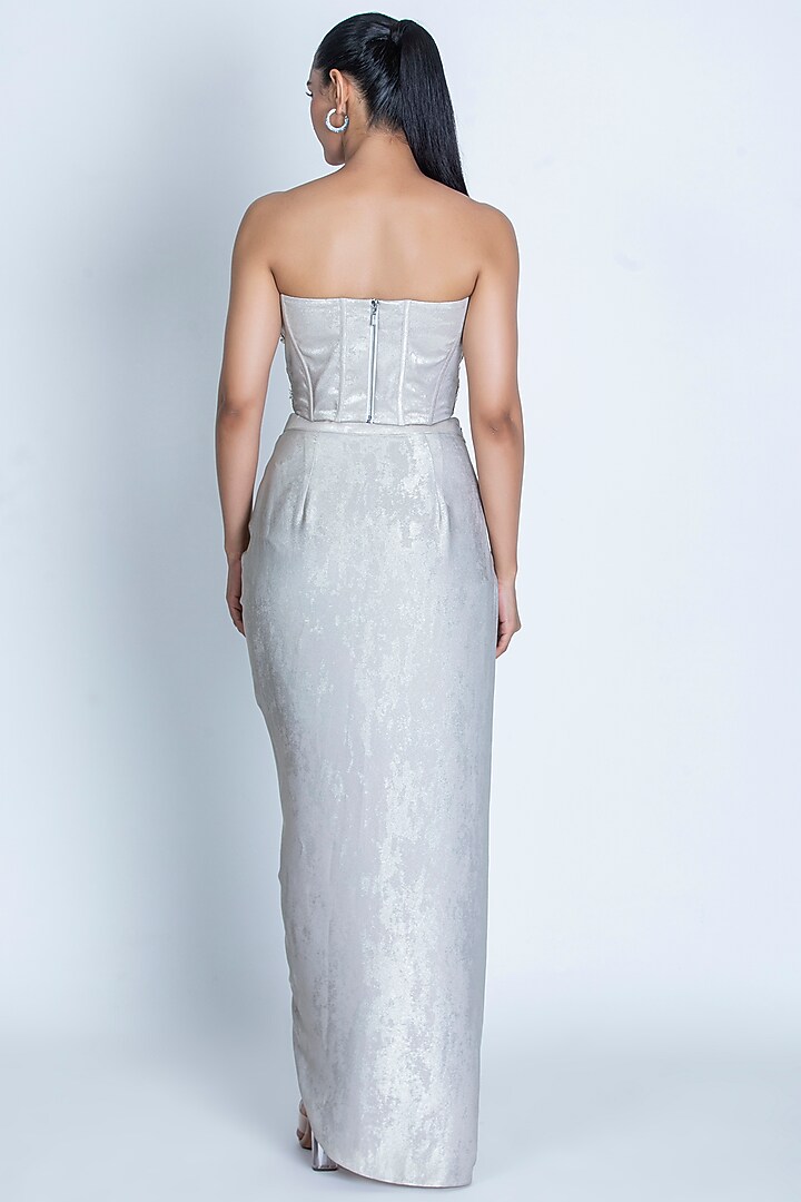Silver Grey Foiled Crepe Crystal Embroidered Metallic Draped Skirt Set by ORU PRET at Pernia's Pop Up Shop