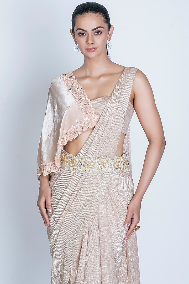 Light Peach Pleated Foil Knitted Pre-Stitched Draped Wedding Saree Set by ORU PRET at Pernia's Pop Up Shop
