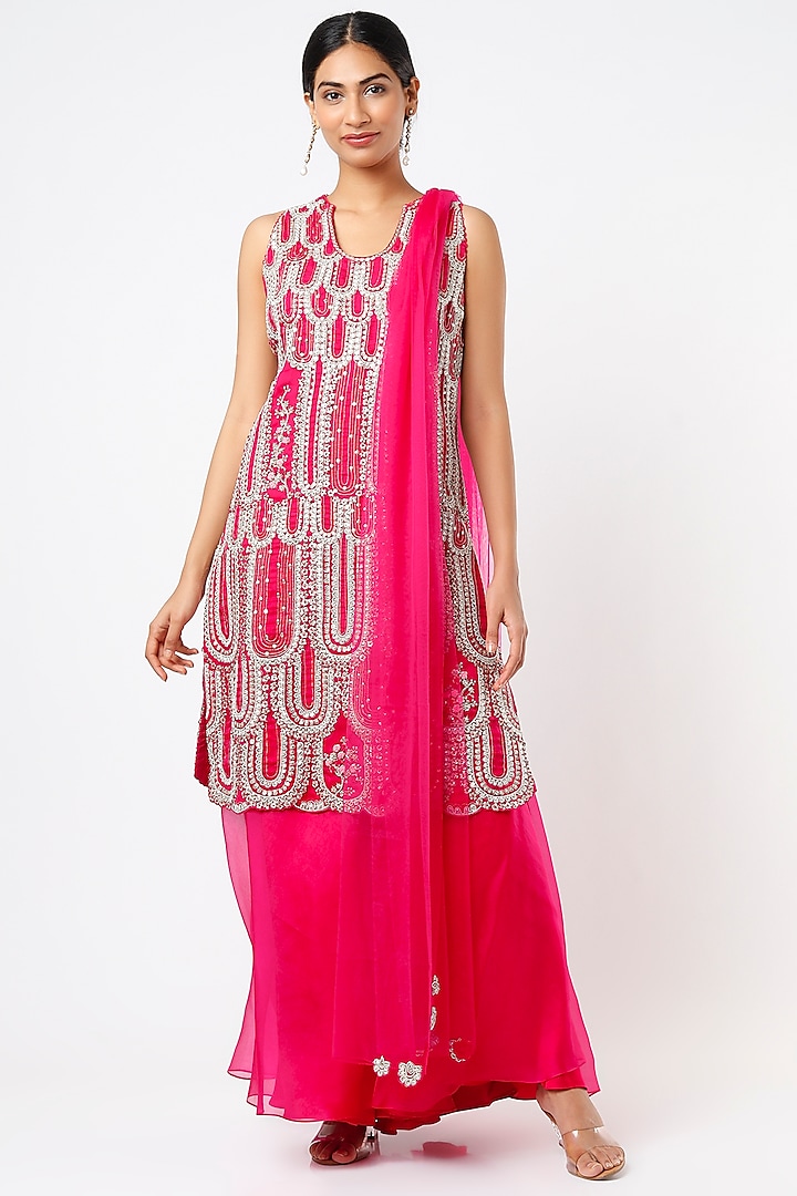 Scarlet Embroidered Kurta Set

 by Osaa By Adarsh