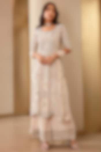 Pearl Silk Embroidered Scalloped Kurta Set by OSAA By Adarsh at Pernia's Pop Up Shop