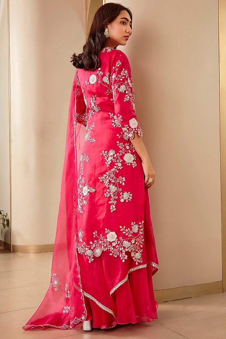 Chilli Red Embroidered Kurta Set by OSAA By Adarsh at Pernia's Pop Up Shop