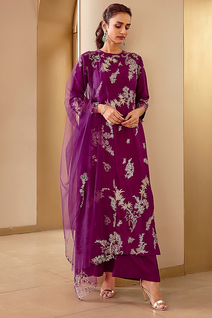 Aubergine Embroidered Kurta Set by OSAA By Adarsh