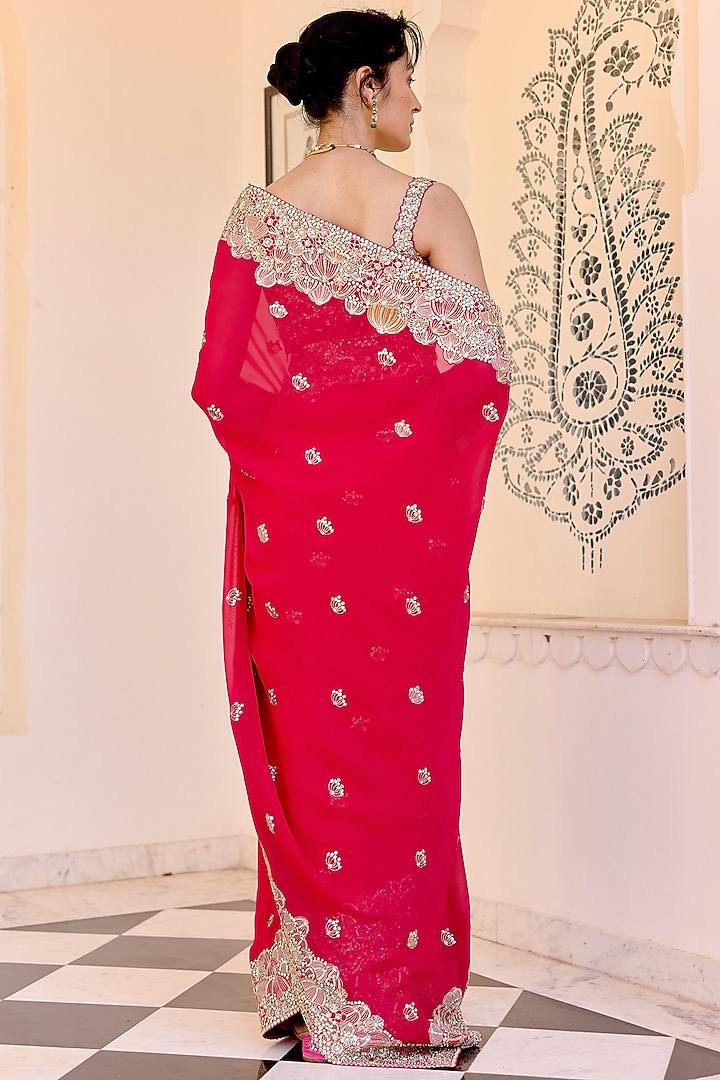 Red Georgette Aari Embroidered Reception Saree Set by Osaa By Adarsh at Pernia's Pop Up Shop
