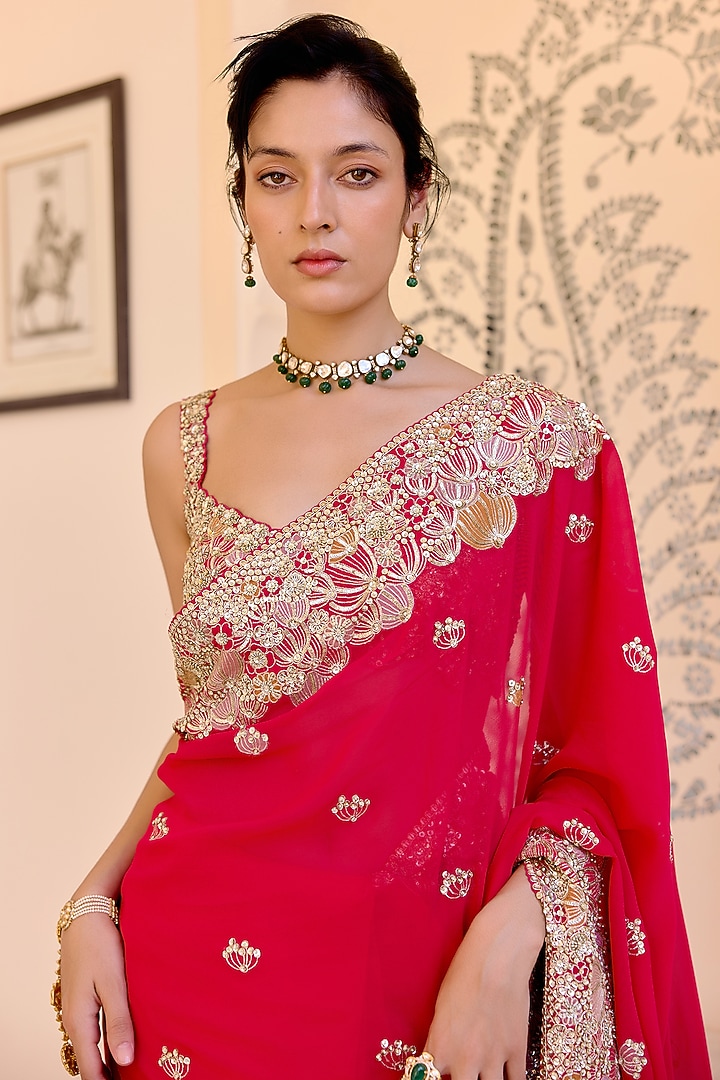 Red Georgette Aari Embroidered Reception Saree Set by Osaa By Adarsh at Pernia's Pop Up Shop