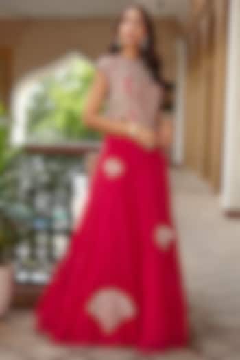 Scarlet Organza Embroidered Wedding Lehenga Set by Osaa By Adarsh at Pernia's Pop Up Shop