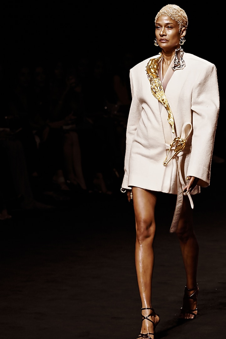 Two Tone Finish Pearl & Beaded Lapel by Outhouse at Pernia's Pop Up Shop