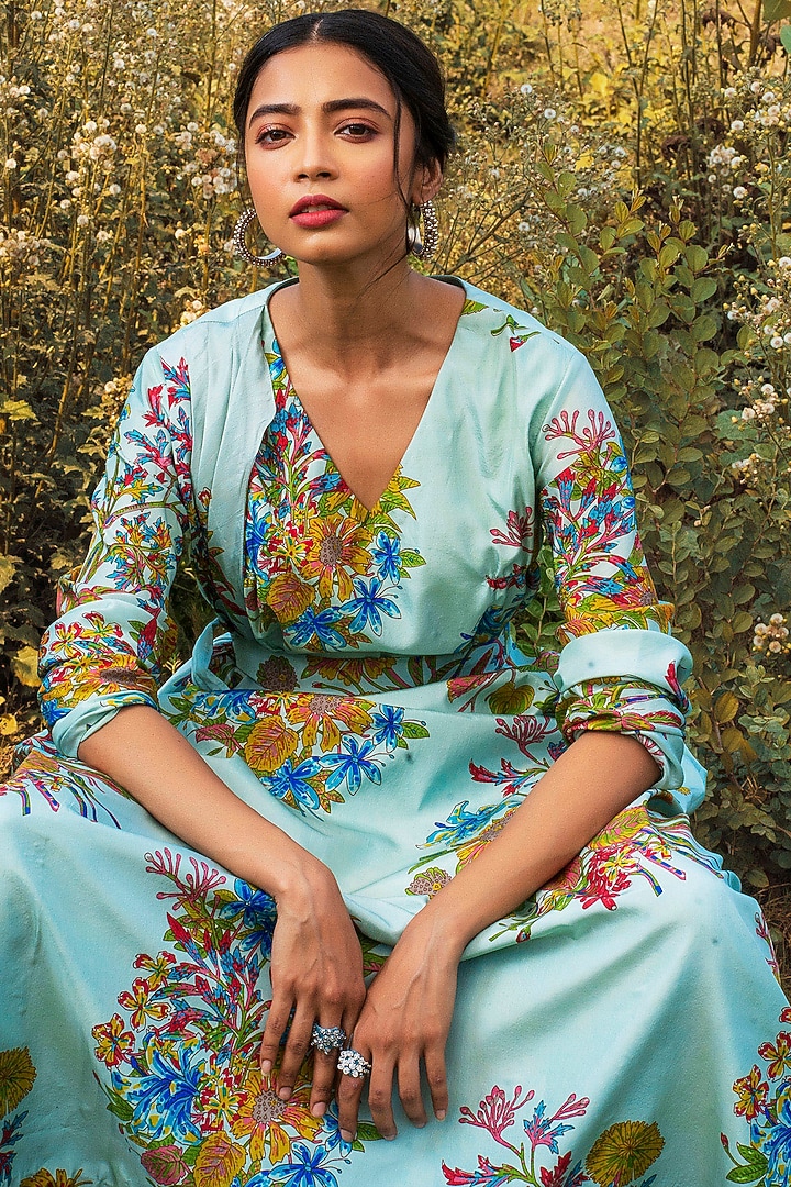 Blue Printed Vacation Dress With Belt by Oushk By Ussama Shabbir at Pernia's Pop Up Shop