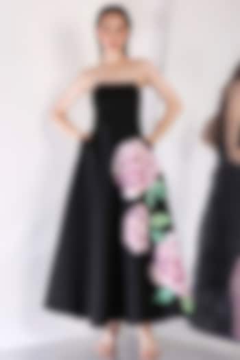Black Neoprene Floral Embroidered Vacation Dress by OZEQO at Pernia's Pop Up Shop