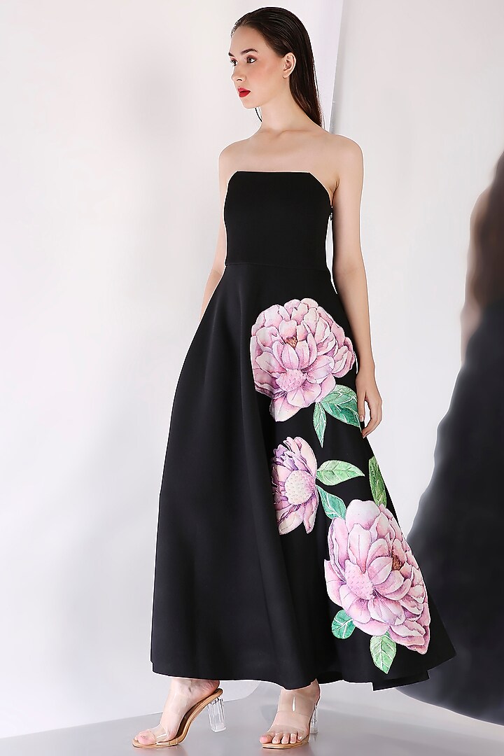 Black Neoprene Floral Embroidered Vacation Dress by OZEQO at Pernia's Pop Up Shop