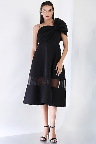 Black Neoprene Strapless Midi Dress With Wrap by OZEQO