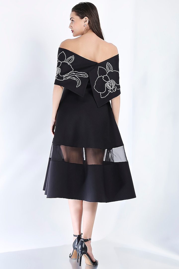 Black Neoprene Strapless Paneled Midi Vacation Dress With Embroidered Wrap by OZEQO at Pernia's Pop Up Shop