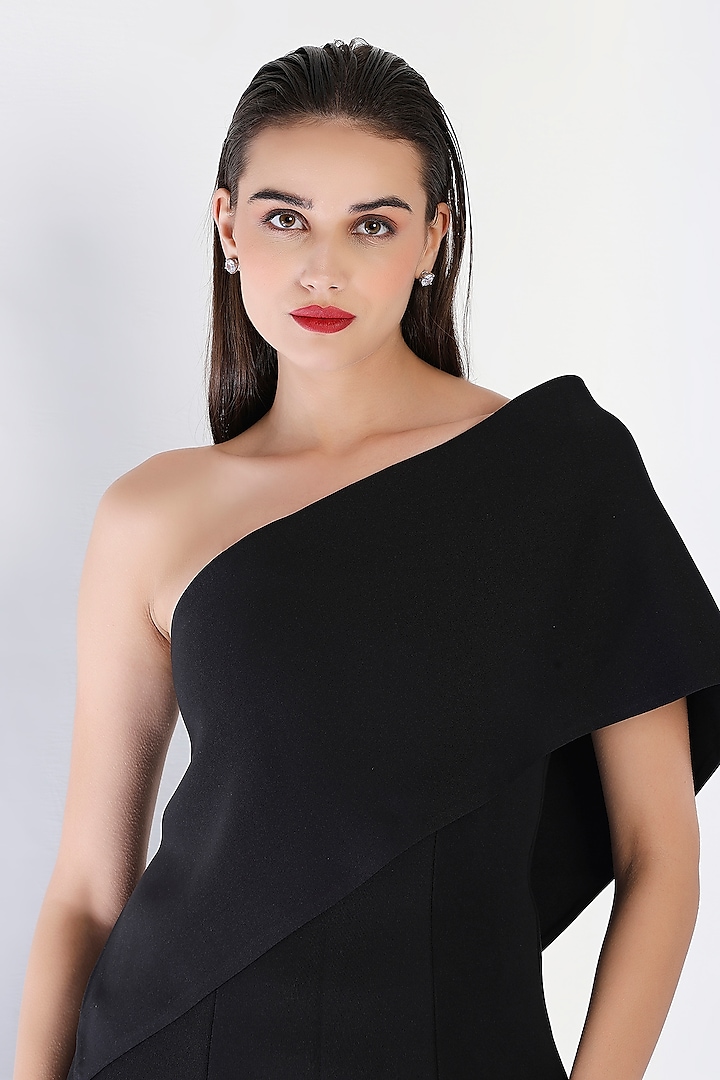 Black Neoprene Strapless Slit Maxi Vacation Dress With Wrap by OZEQO at Pernia's Pop Up Shop