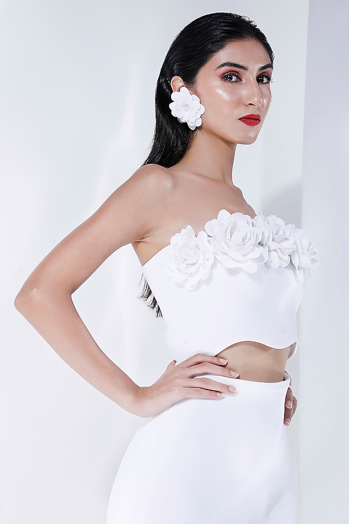 White Neoprene Hand Embroidered Skirt Set by OZEQO at Pernia's Pop Up Shop