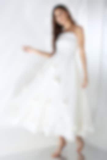White Neoprene Flared Vacation Dress by OZEQO at Pernia's Pop Up Shop