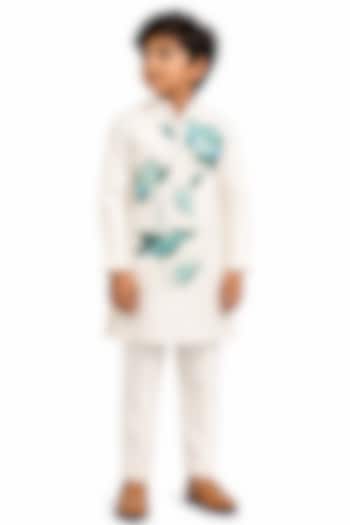 Ivory Malai Cotton Hand-Painted & Embroidered Kurta Set For Boys by Paarsh - Littles at Pernia's Pop Up Shop