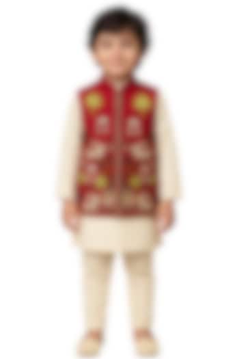 Red Linen Satin Embroidered Nehru Jacket Set For Boys by Paarsh - Littles at Pernia's Pop Up Shop