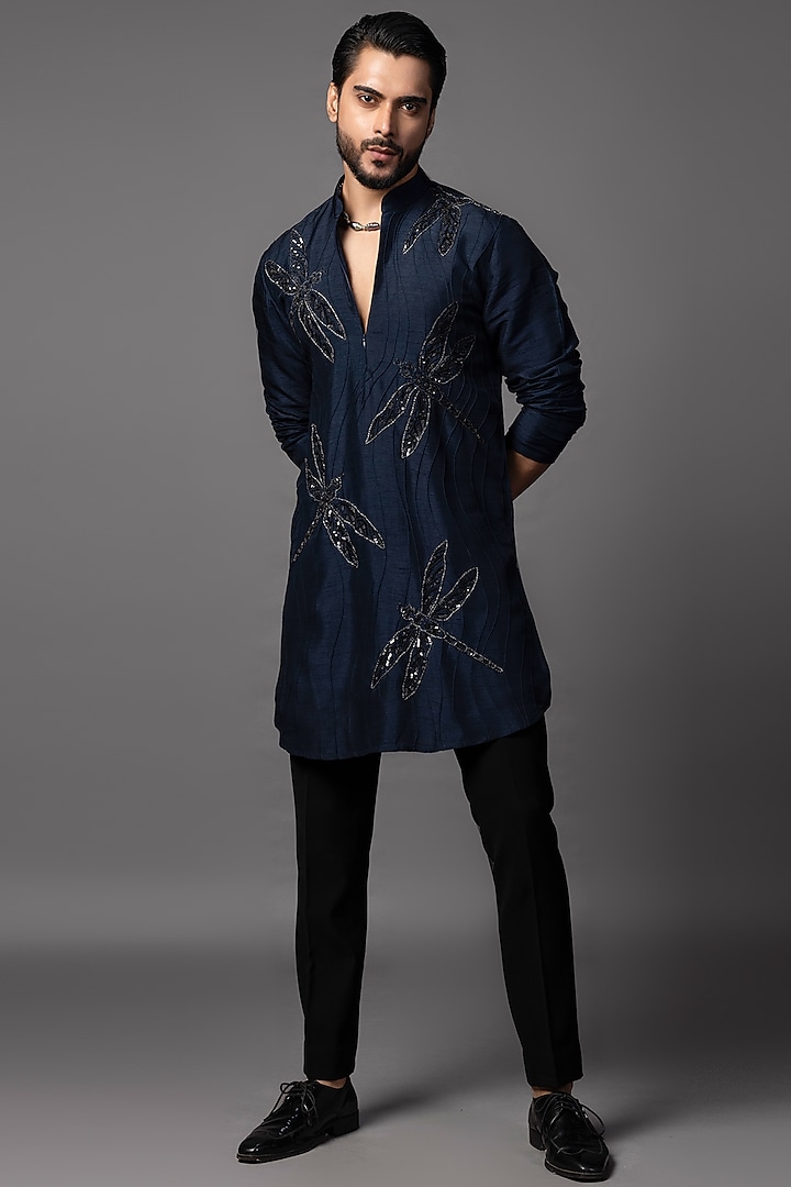 Navy Blue Bam Silk Drangonfly Embroidered Kurta Set by PAARSH at Pernia's Pop Up Shop