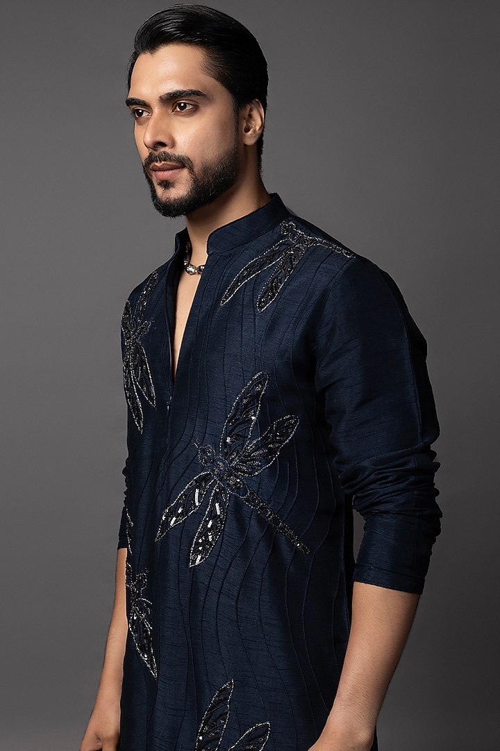Navy Blue Bam Silk Drangonfly Embroidered Kurta Set by PAARSH at Pernia's Pop Up Shop