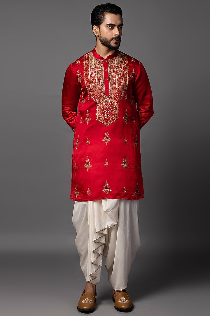 Red Linen Satin Meenakari Embroidered Kurta Set by PAARSH at Pernia's Pop Up Shop