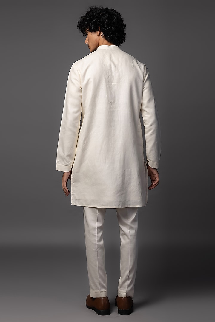 Ivory Bam Silk Thread Embroidered Kurta Set by PAARSH at Pernia's Pop Up Shop