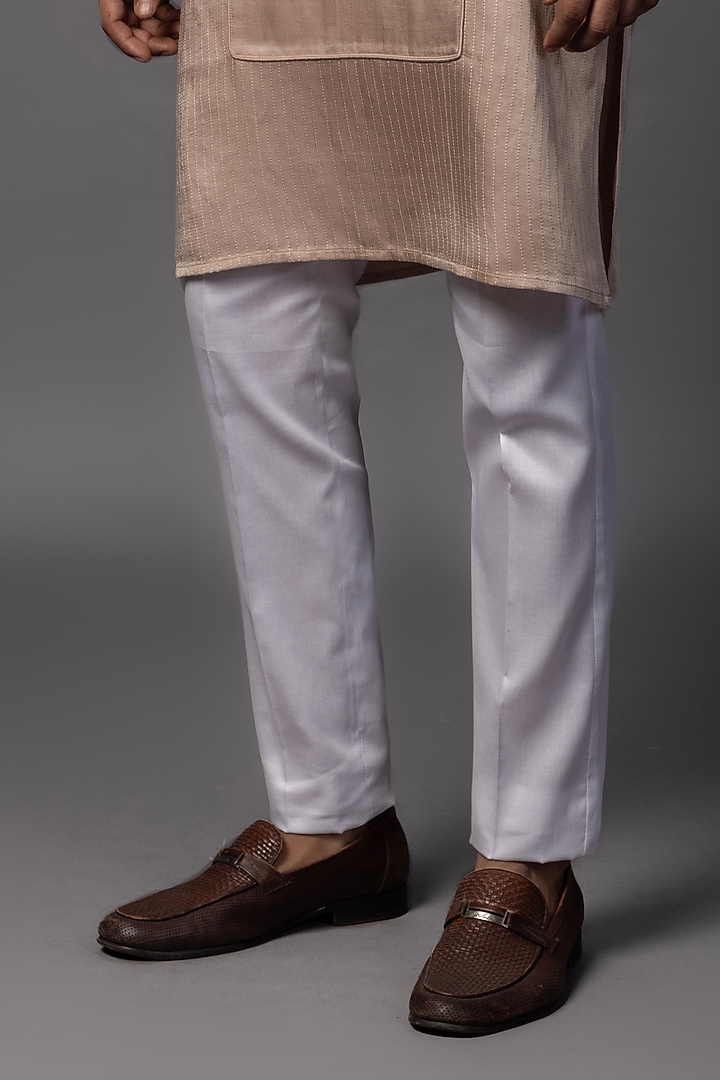 Dusty Pink Linen Satin Pintuck Kurta Set by PAARSH at Pernia's Pop Up Shop