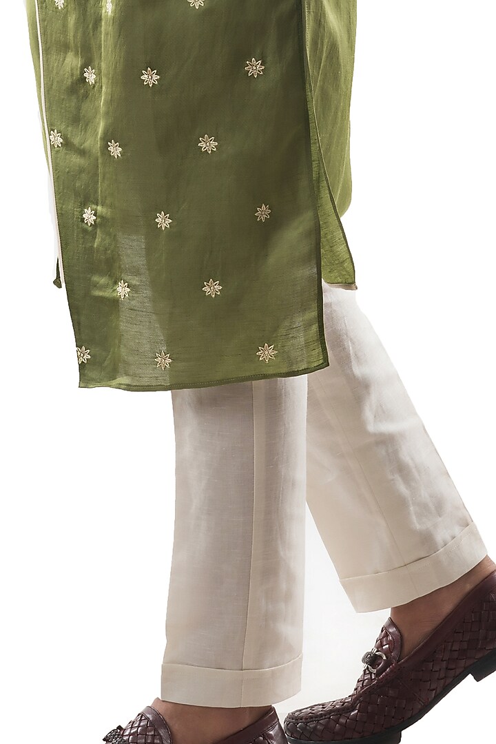 Green Malai Cotton Kurta by PAARSH at Pernia's Pop Up Shop