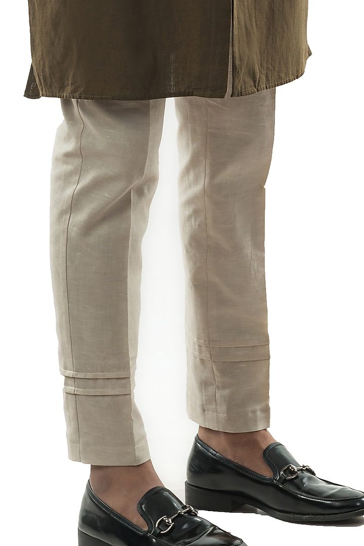 Khaki Green Cotton Linen Kurta Set by PAARSH at Pernia's Pop Up Shop